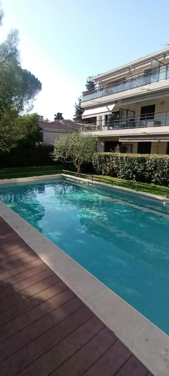 Villa Les Jardins De Louis Cannes Exterior foto